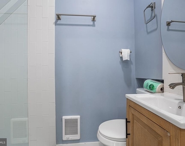 1222 Chancellor Street - Photo Thumbnail 4