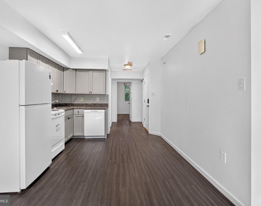 1537 W Stiles Street - Photo Thumbnail 16