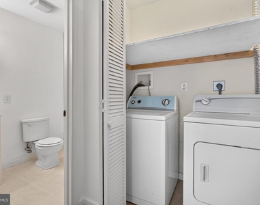 1537 W Stiles Street - Photo Thumbnail 11