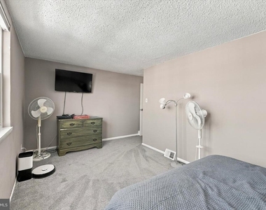 10816 Harrow Road - Photo Thumbnail 22