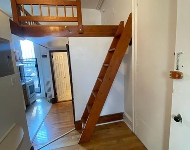 110 42nd Street - Photo Thumbnail 2