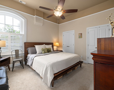 813 Brewer Avenue - Photo Thumbnail 14