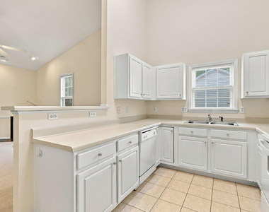 85 Brookmere Drive - Photo Thumbnail 15