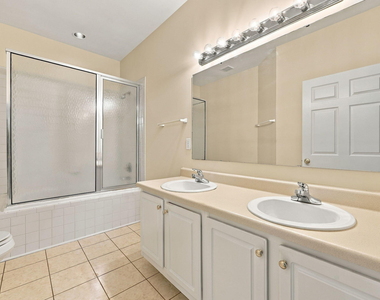 85 Brookmere Drive - Photo Thumbnail 4