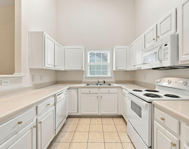 85 Brookmere Drive - Photo Thumbnail 16