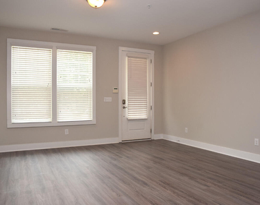 2791 Stone Rock Drive - Photo Thumbnail 4