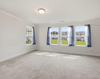 227 E Porthaven Way - Photo Thumbnail 18