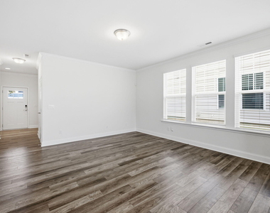 227 E Porthaven Way - Photo Thumbnail 4