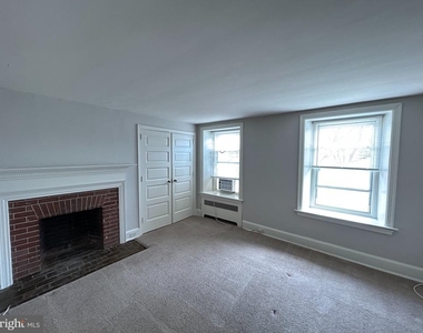 500 Manor House Lane - Photo Thumbnail 5