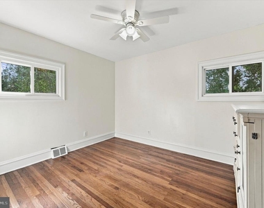 211 Kings Road - Photo Thumbnail 7