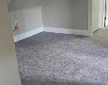9 Princeton Avenue - Photo Thumbnail 4