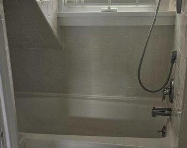 9 Princeton Avenue - Photo Thumbnail 16