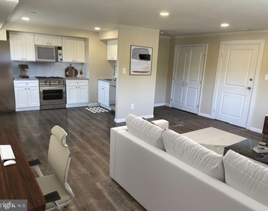 90 Jackson Street - Photo Thumbnail 1