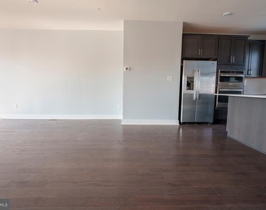 259 Red Leaf Lane - Photo Thumbnail 10