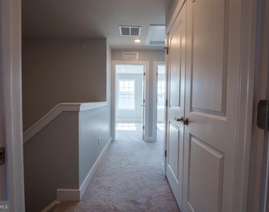 259 Red Leaf Lane - Photo Thumbnail 22