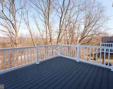 259 Red Leaf Lane - Photo Thumbnail 15