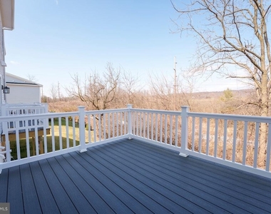259 Red Leaf Lane - Photo Thumbnail 14