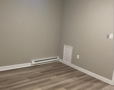 189 Bridge Street - Photo Thumbnail 8