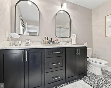 16728 River View Circle - Photo Thumbnail 11