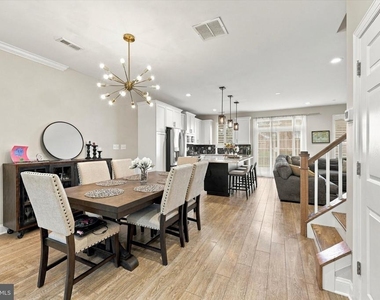 16728 River View Circle - Photo Thumbnail 2