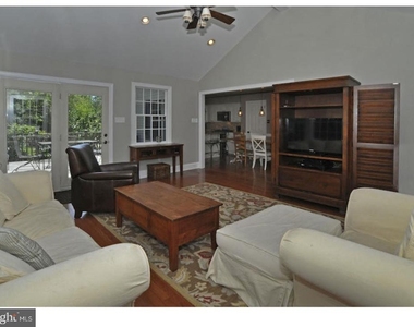 4553 French Drive - Photo Thumbnail 7