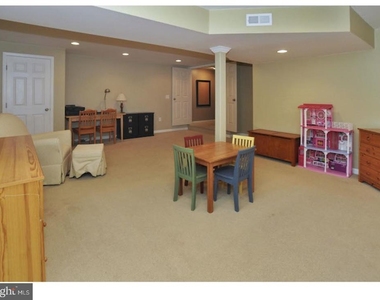 4553 French Drive - Photo Thumbnail 20
