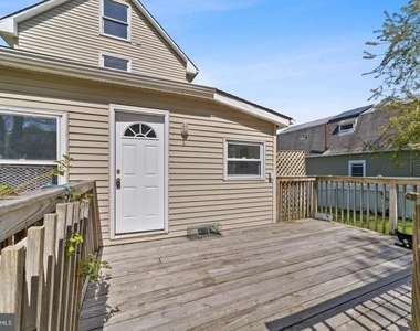 113 New Hillcrest Avenue - Photo Thumbnail 8