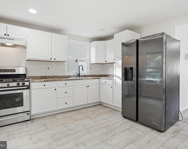 113 New Hillcrest Avenue - Photo Thumbnail 3