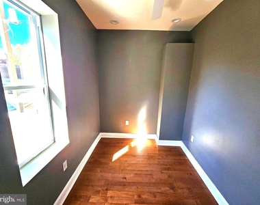 835 E State Street - Photo Thumbnail 8