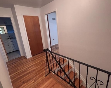 94 Kino Boulevard - Photo Thumbnail 11