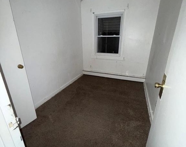 1316 Edgewood Avenue - Photo Thumbnail 2