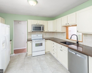 5 Madison Street - Photo Thumbnail 5