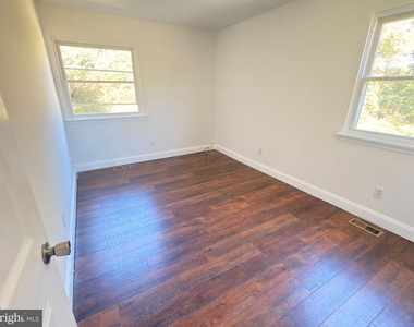 12 Corona Court - Photo Thumbnail 14