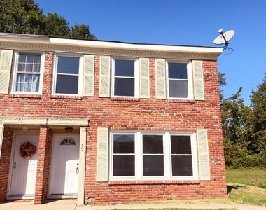 12 Corona Court - Photo Thumbnail 2