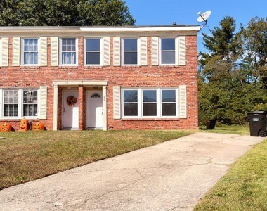 12 Corona Court - Photo Thumbnail 1