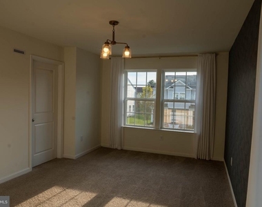 12 Whaler Drive - Photo Thumbnail 18