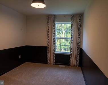 12 Whaler Drive - Photo Thumbnail 12