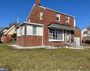 4705 Camden Avenue - Photo Thumbnail 1