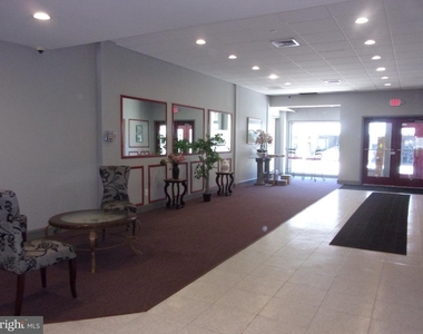 4038 Main Street - Photo Thumbnail 20