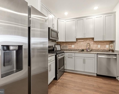 5323 Palomino Court - Photo Thumbnail 11