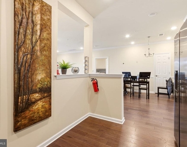 5323 Palomino Court - Photo Thumbnail 10