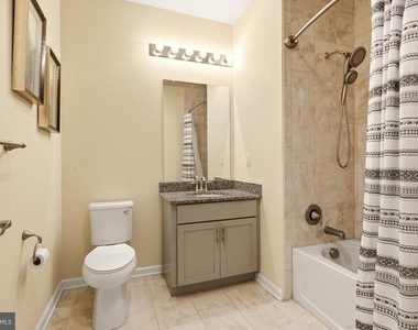 5323 Palomino Court - Photo Thumbnail 9