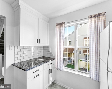 4606 Aberdeen Lane - Photo Thumbnail 4