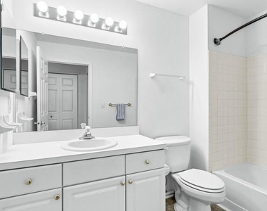 4606 Aberdeen Lane - Photo Thumbnail 14