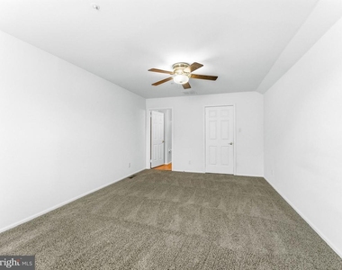 4606 Aberdeen Lane - Photo Thumbnail 18