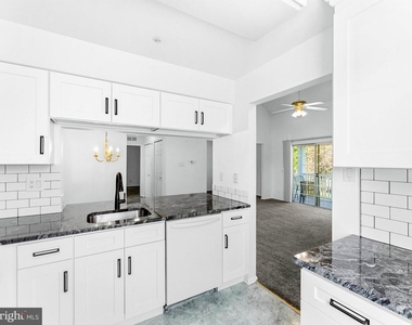 4606 Aberdeen Lane - Photo Thumbnail 2
