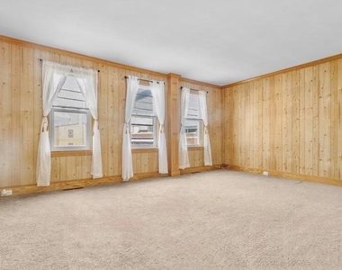 117 S Pavilion Avenue - Photo Thumbnail 2