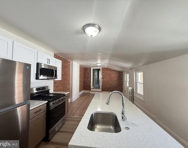 116 E Broad Street - Photo Thumbnail 4