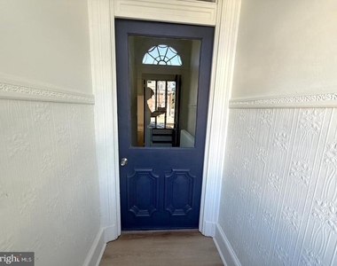116 E Broad Street - Photo Thumbnail 1