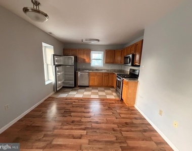 7 E Mill Road - Photo Thumbnail 1